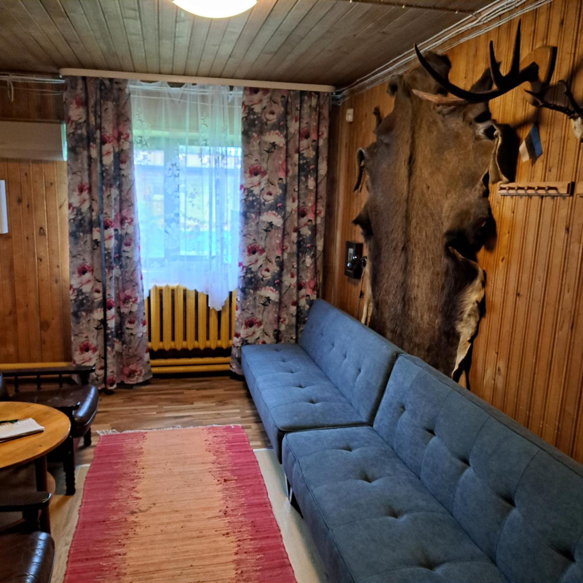 Tolli Hostel & Holiday House Valga Exteriör bild